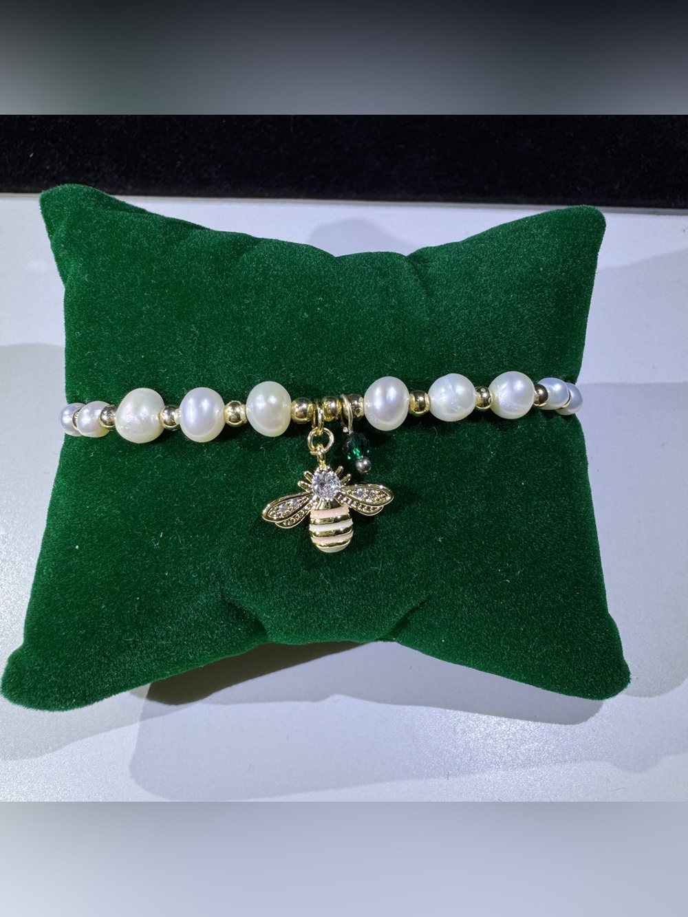 Irregular Freshwater Pearl Bee Charm Adjustable Bracelet